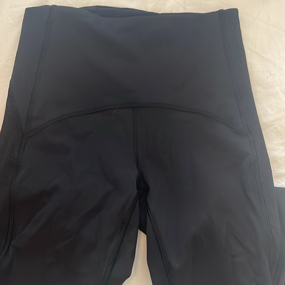 Lululemon Clear the Court 28” - Picture 4 of 5